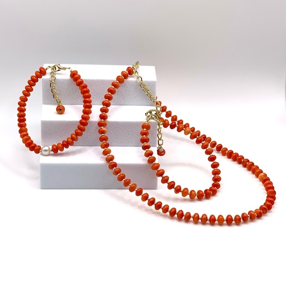 Beautiful Coral Bracelet - Picture 12 of 12